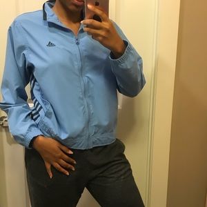 Adidas windbreaker size M